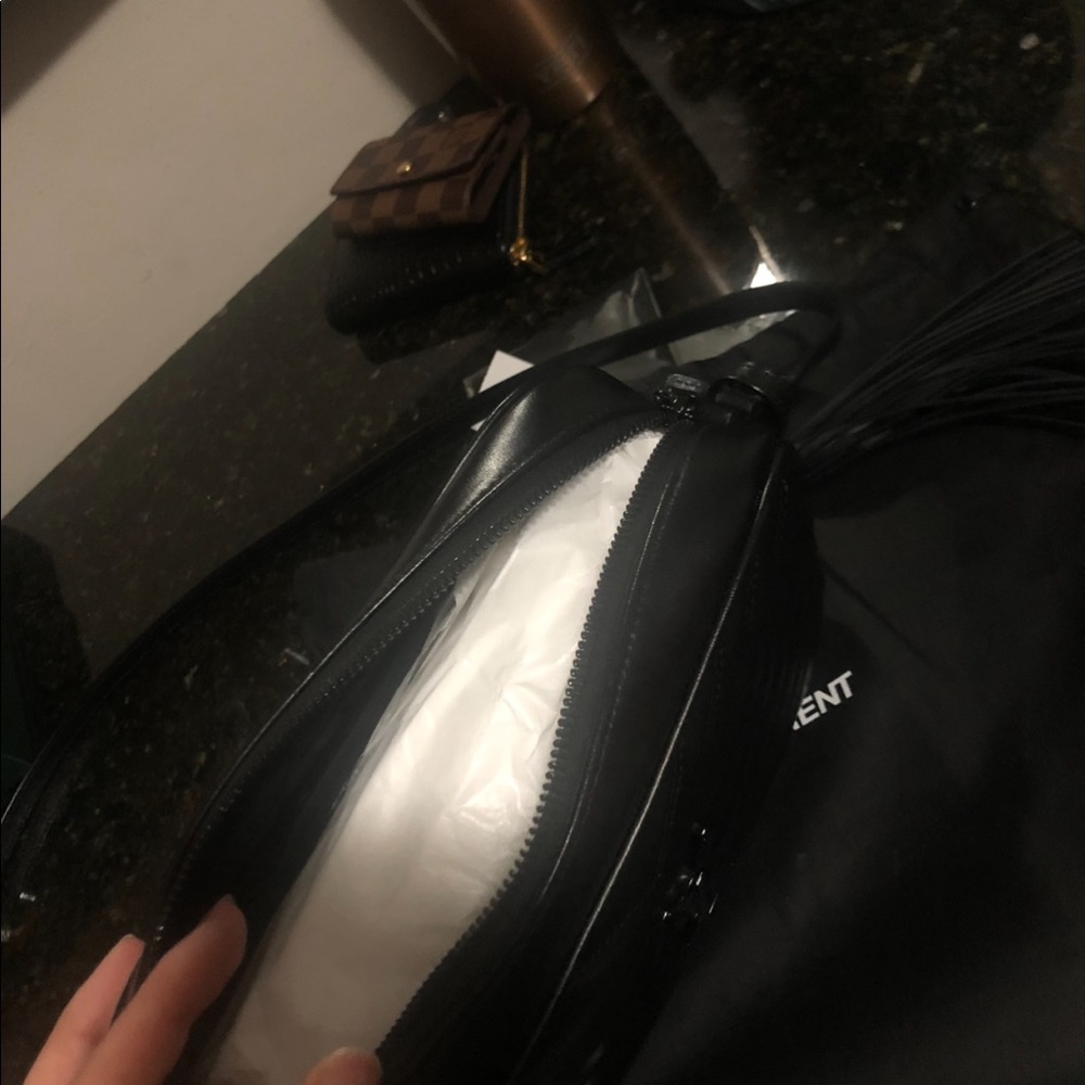 ‼️SOLD‼️ Authentic YSL Camera Bag - Picture 4 of 8